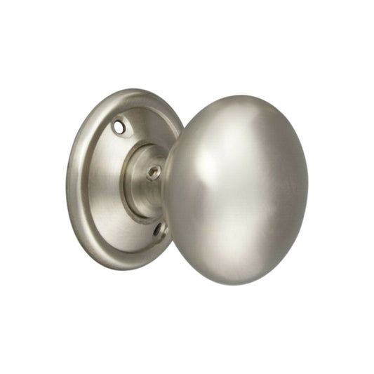 Large Cottage 50mm Rim/Mortice Door Knob in Satin Chrome from Spira Brass, showcasing traditional charm and modern elegance.