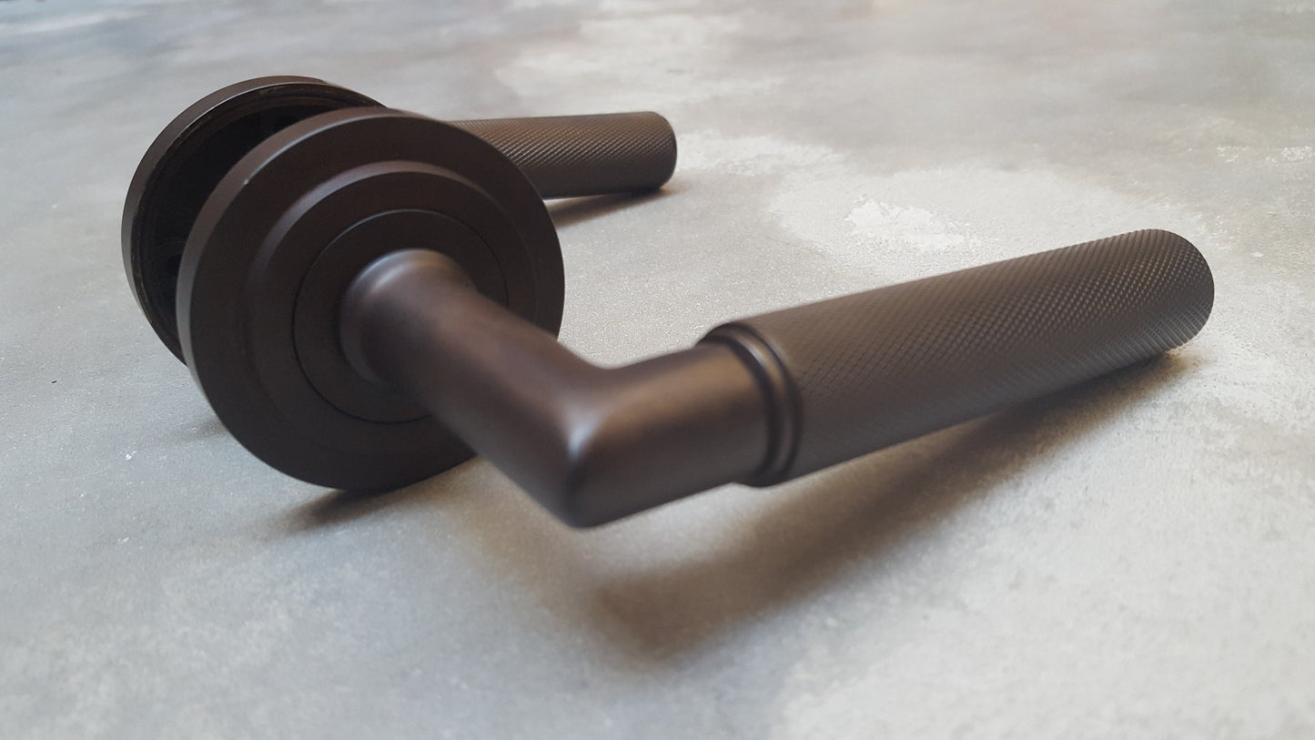 BURLINGTON PICCADILLY KNURLED DARK BRONZE DOOR HANDLES - STEPPED ROSE