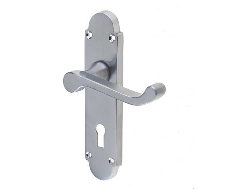 JV251 Epsom Door Handles On Plate