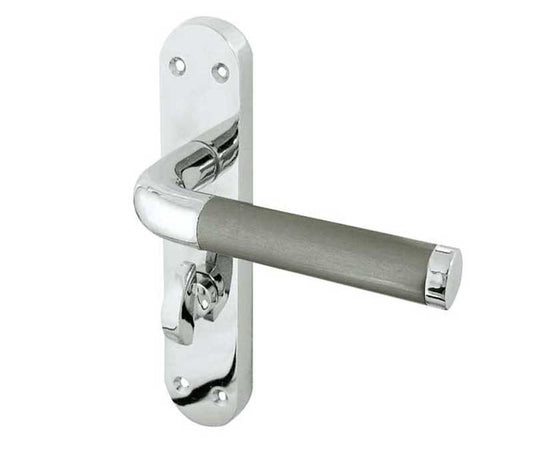Twin Finish Door Handles On Plate JV432