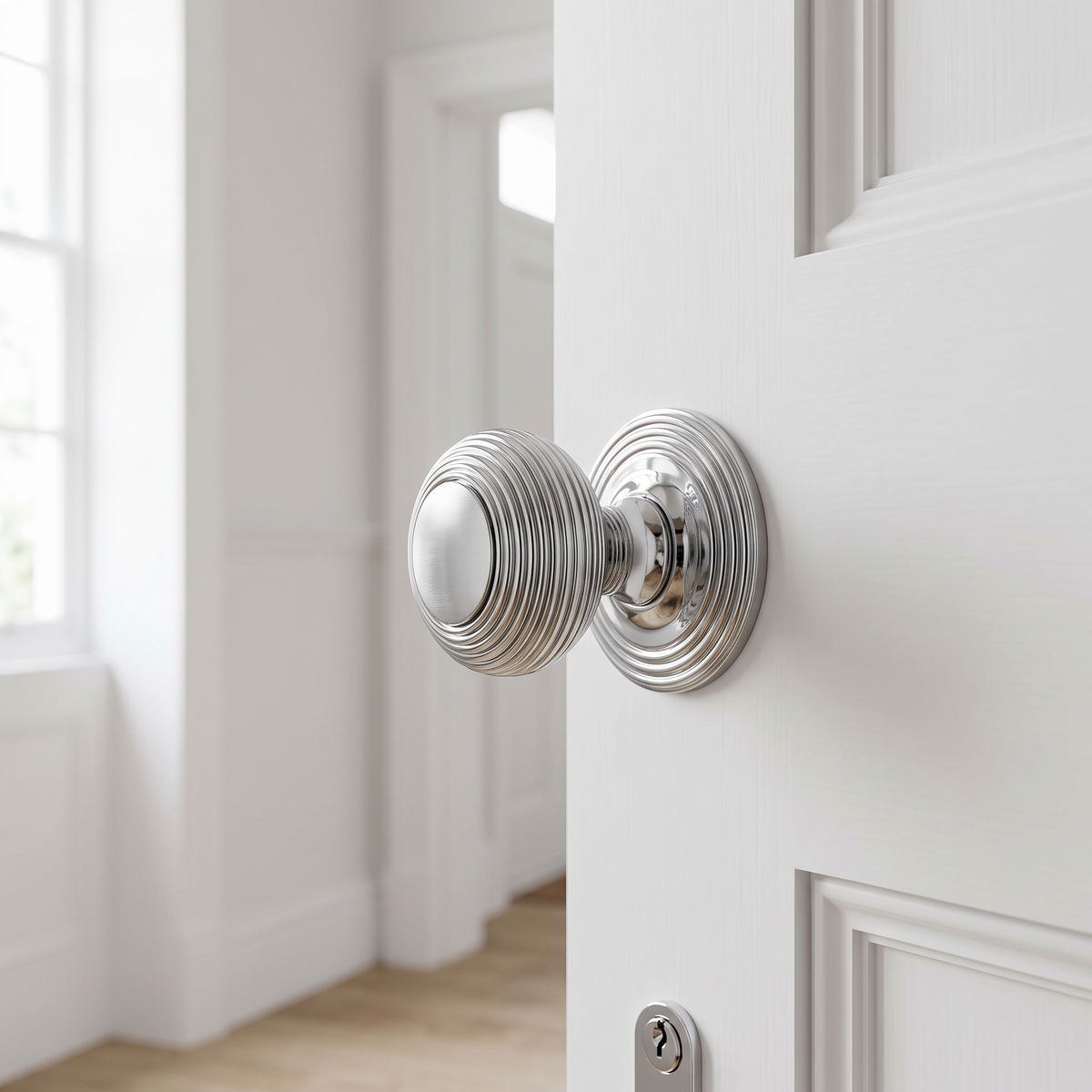 Atlantic UK Old English, OE50RMK Ripon Reeded Mortice Door Knobs - Various Finishes - fitted on a door