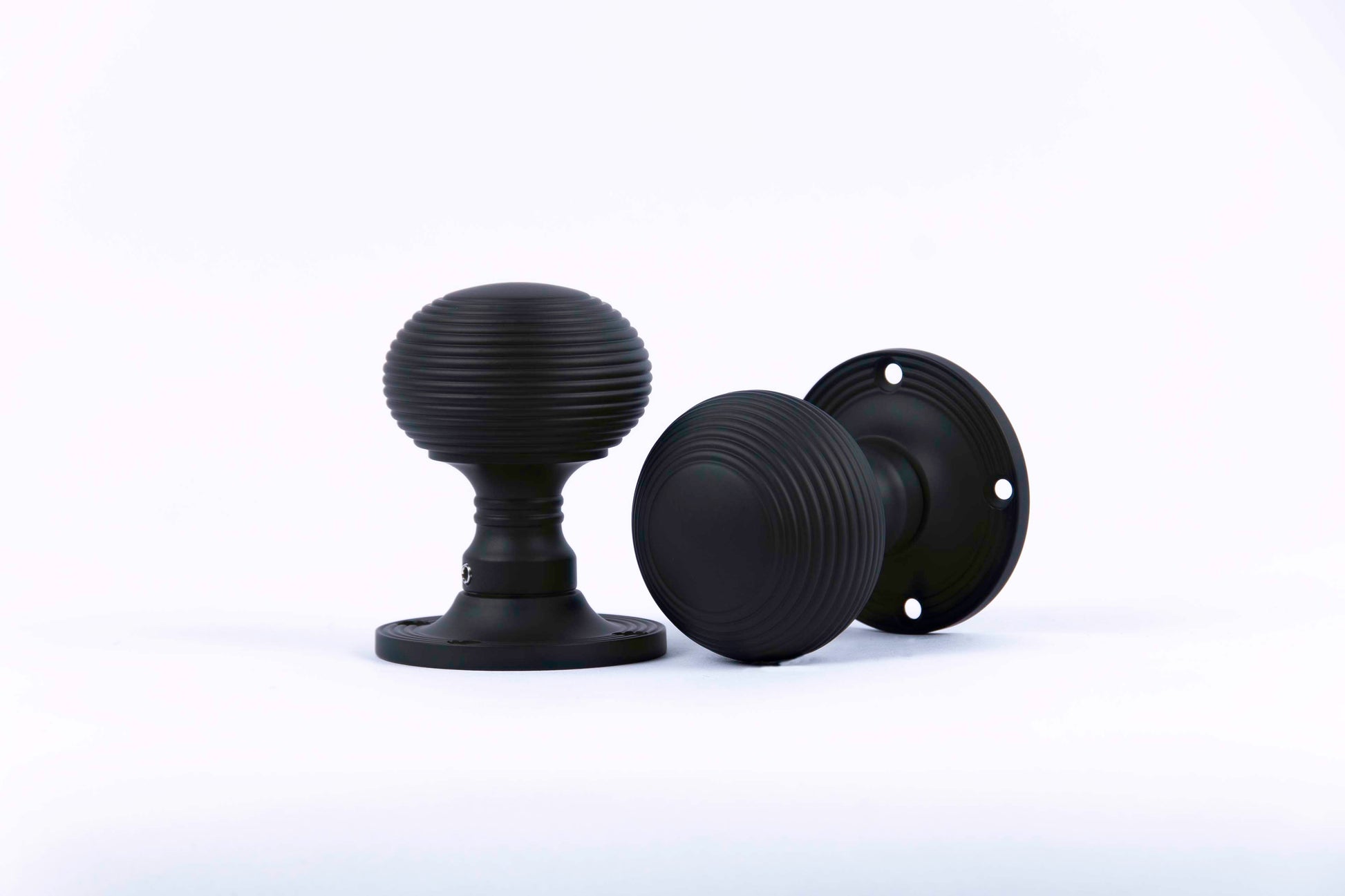 Matt Black 'Reeded Beehive' Queen Anne Mortice Door Knobs