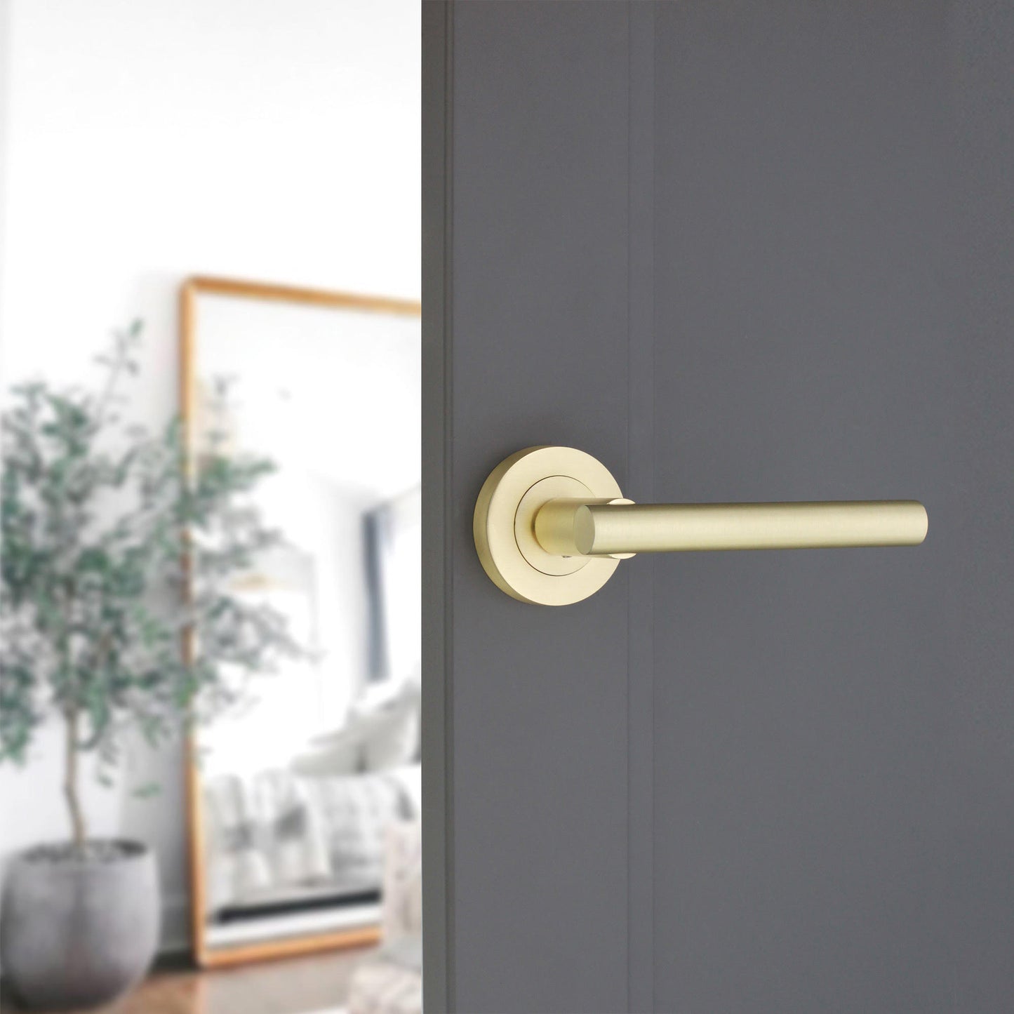 Lever Door Handle & Key Features | Satin Brass | 110mm | Jura | Spira Brass