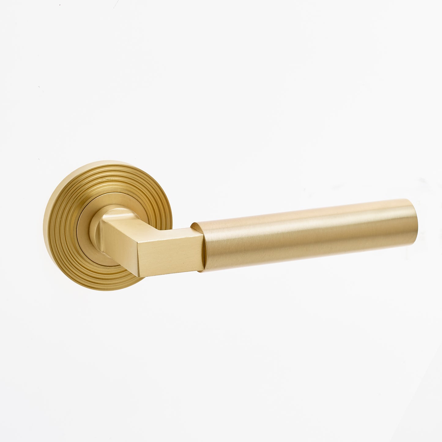 FRELAN BURLINGTON RANGE WESTMINSTER SATIN BRASS DOOR HANDLES - REEDED ROSE 