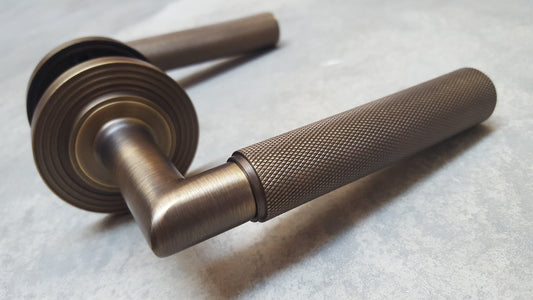 Piccadilly Knurled Antique Brass Door Handles - Frelan Hardware Burlington Range - Antique Brass/Bronze - BUR40/53AB REEDED ROSE