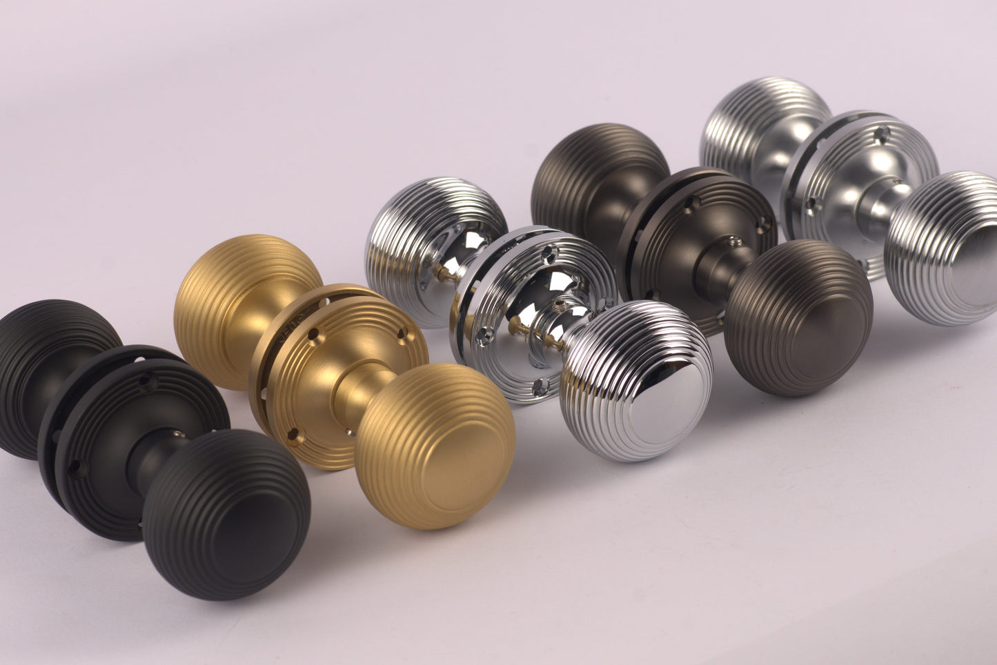 Beehive Reeded Mortice Door Knobs In Satin Brass