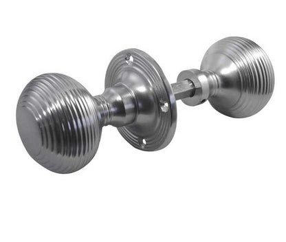 JR6 Reeded Queen Anne Rim Knobs