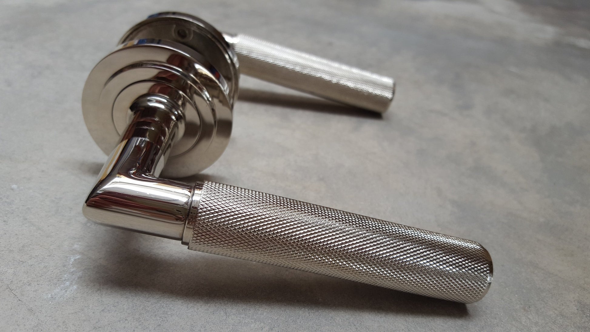 Piccadilly Knurled Door Handles - BUR40/52PN Frelan Hardware Burlington Range - Polished Nickel STEPPED ROSE