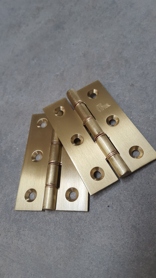 SATIN BRASS HINGES 76mm x 50mm x 2.5mm DOUBLE BRONZE WASHERED