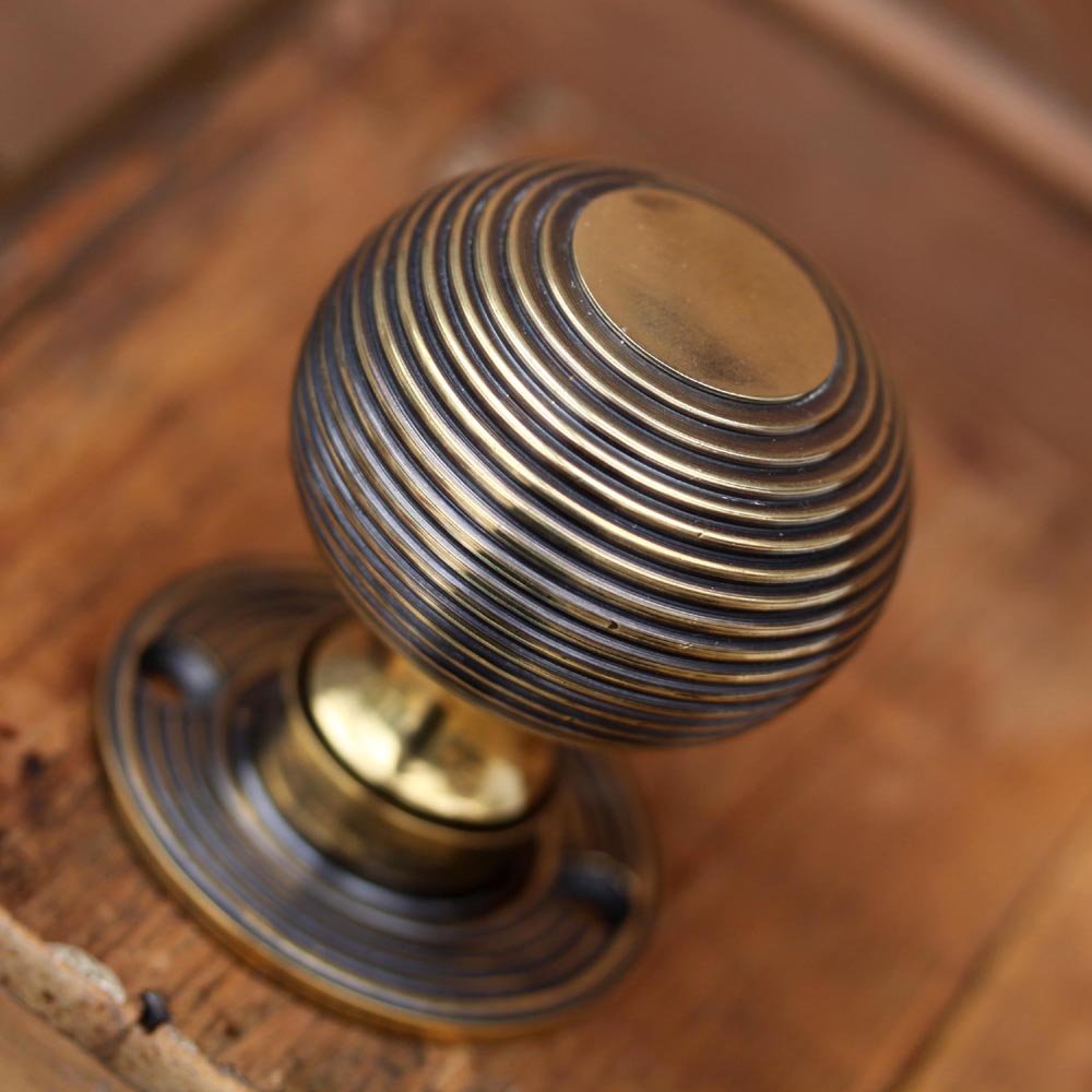 Aged Brass 50mm Reeded Beehive Mortice/Rim Door Knobs (Solid Brass) - SB2105AGB